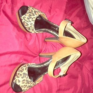 Jessica Simpson high heels
